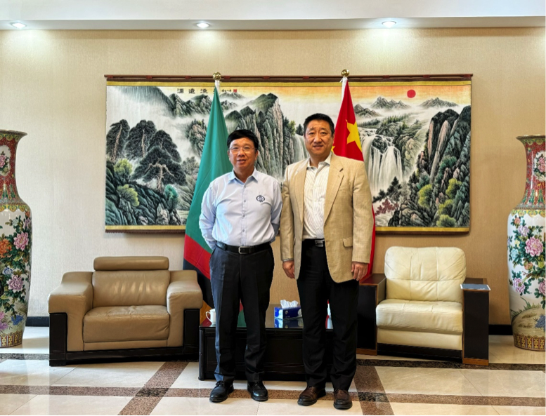 赛事333资源董事长王平卫拜会中国驻赞比亚大使韩镜