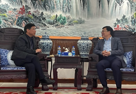 赛事333资源王平卫董事长拜会周鼎大使